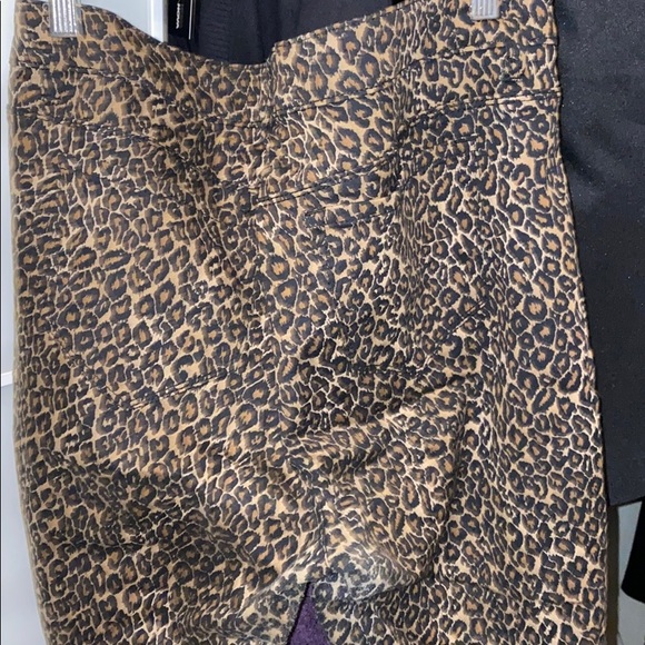 Torrid leopard pants - Picture 4 of 4